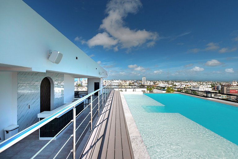 Apartamento de lujo con piscina cerca del Downtown