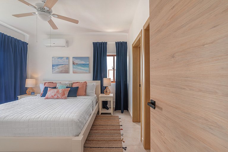 Apartamento de dos Habitaciones piscina y gimnasio