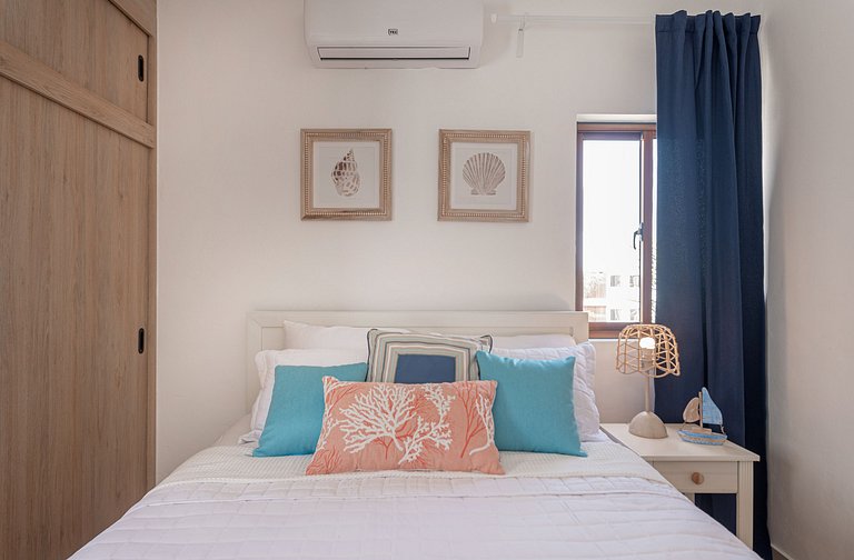 Apartamento de dos Habitaciones piscina y gimnasio