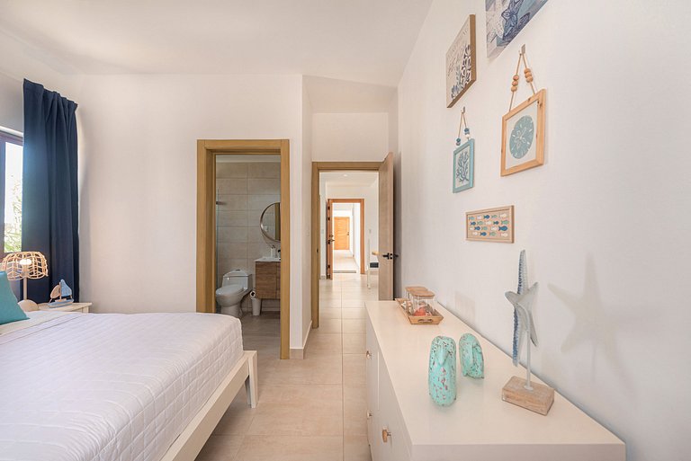 Apartamento de dos Habitaciones piscina y gimnasio