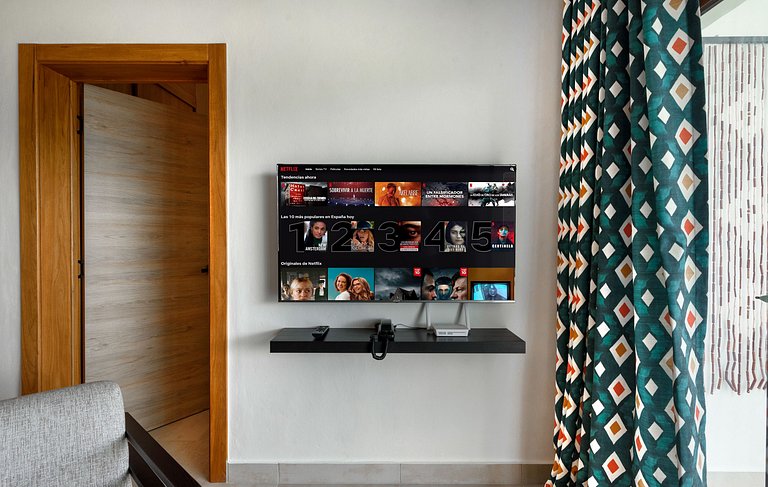 Apartamento con piscina, gimnasio y acceso a playa