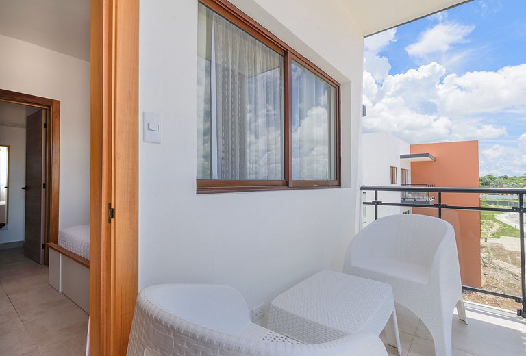 Apartamento con piscina, gym y playa a 7 minutos