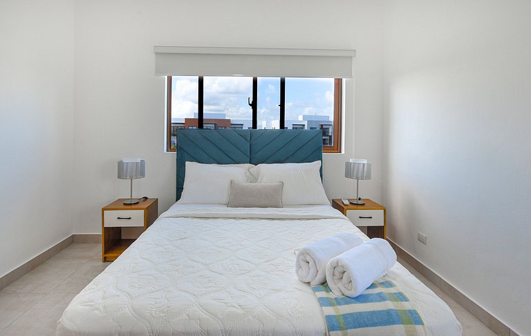 Apartamento vista a piscina, gym y cerca de playa