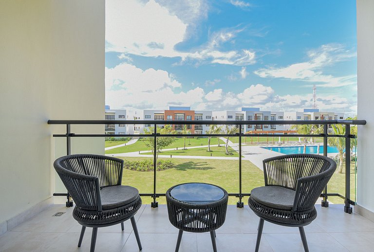 Apartamento vista a piscina, gym y cerca de playa