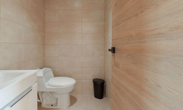 2 habitaciones, Piscina, gym, playa a 7 minutos