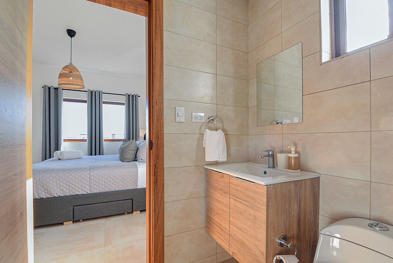 2 habitaciones, Piscina, gym, playa a 7 minutos
