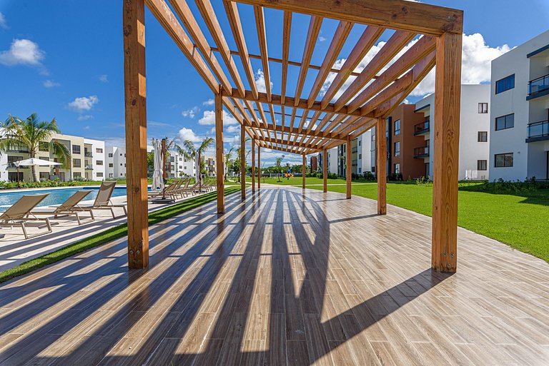 Apartamento con piscina, gimnasio y acceso a playa