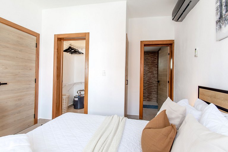 Acogedor 1 habitación con piscina playa cerca