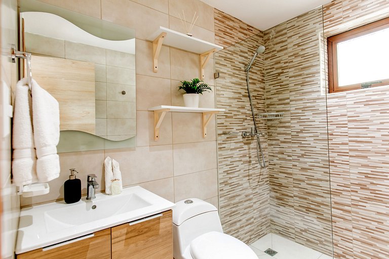 Acogedor 1 habitación con piscina playa cerca