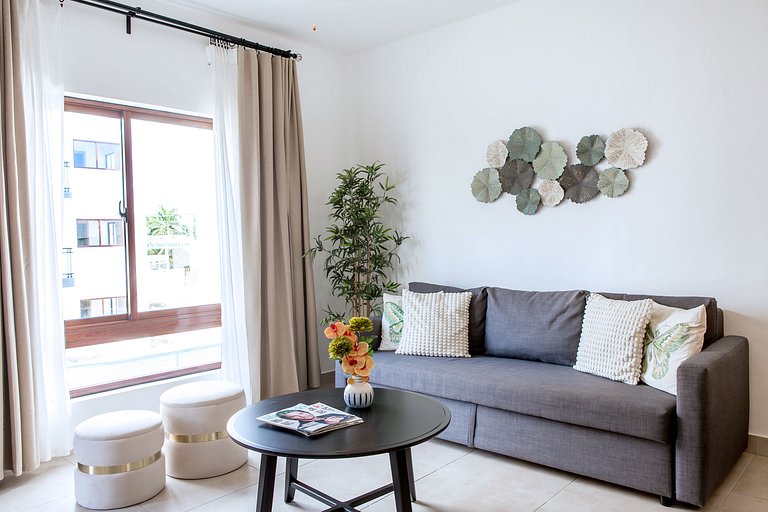 Acogedor 1 habitación con piscina playa cerca