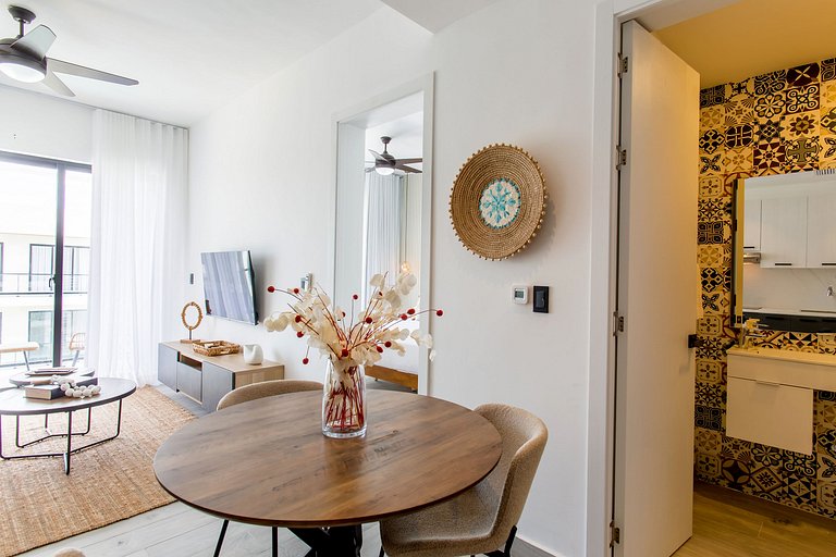 1 habitación, estilo lujoso y vista a la piscina