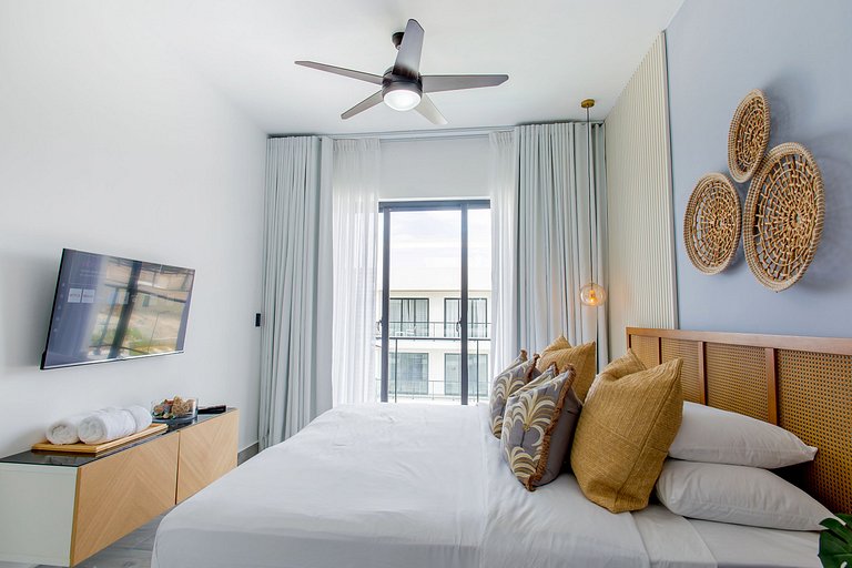 1 habitación, estilo lujoso y vista a la piscina