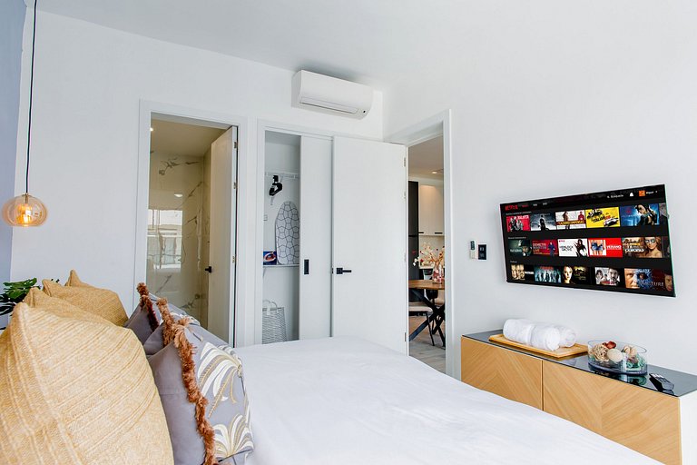 1 habitación, estilo lujoso y vista a la piscina