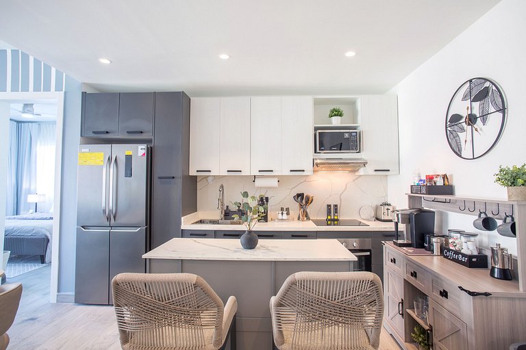 2 habitaciones, lujo, vista a la piscina, gimnasio