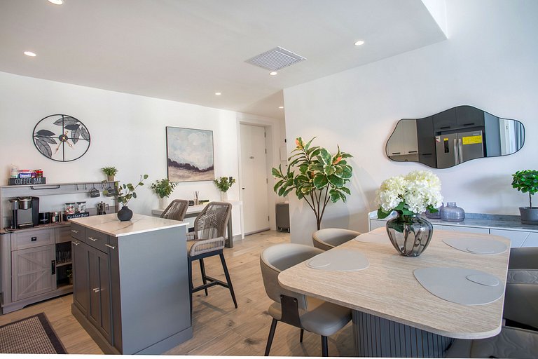 2 habitaciones, lujo, vista a la piscina, gimnasio