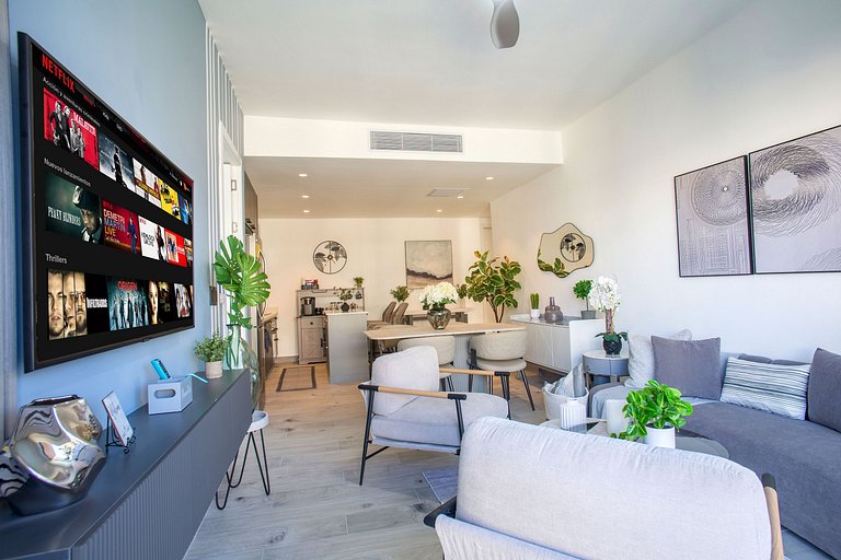 2 habitaciones, lujo, vista a la piscina, gimnasio