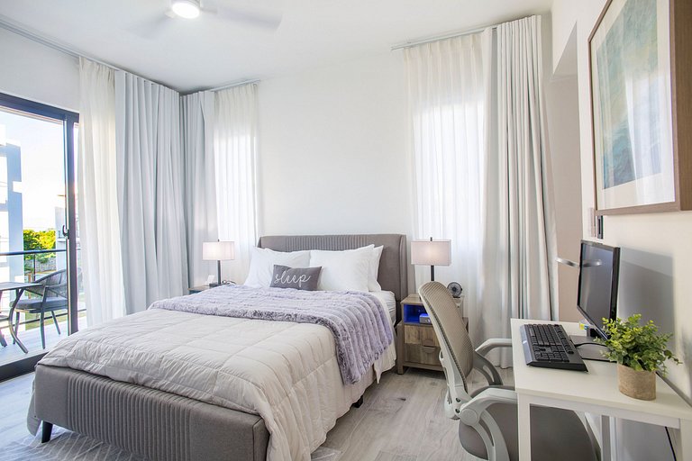 2 habitaciones, lujo, vista a la piscina, gimnasio