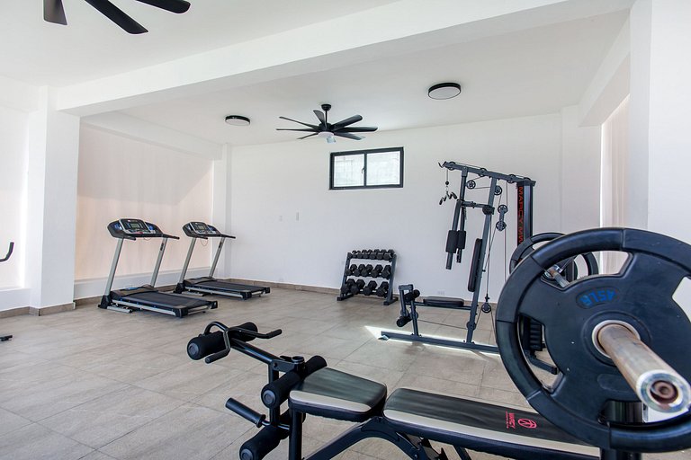 8 Minutos de Downtown Moderno Piscina y Gimnasio