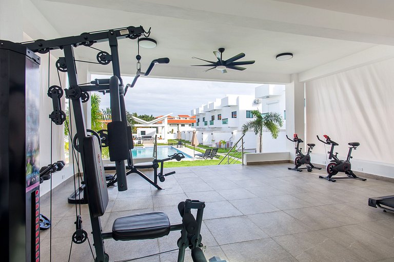 8 Minutos de Downtown Moderno Piscina y Gimnasio