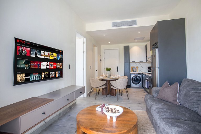 1BR Vistacana Primer piso Piscina, golf y gimnasio