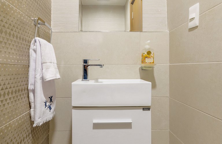 Exclusivo 1BR en Bella Vista Piscina Último Piso