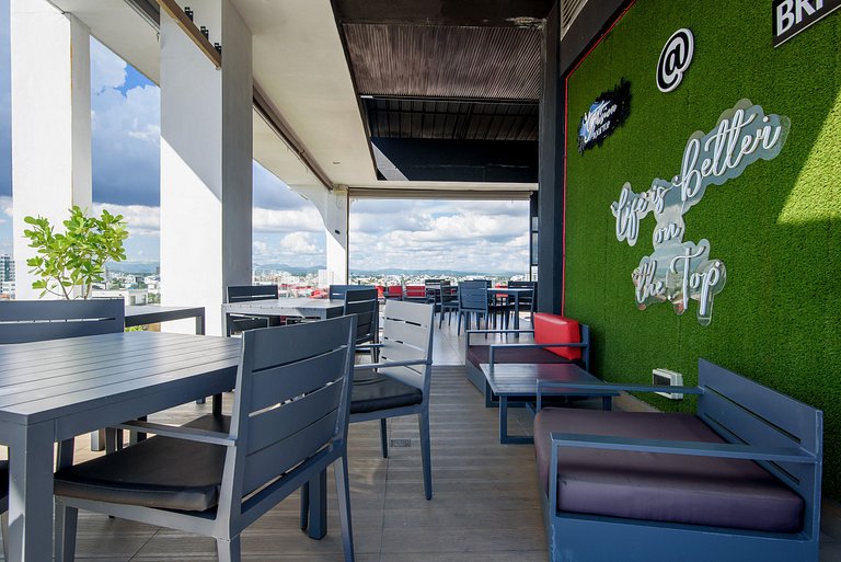 Exclusivo 1BR en Bella Vista Piscina Último Piso