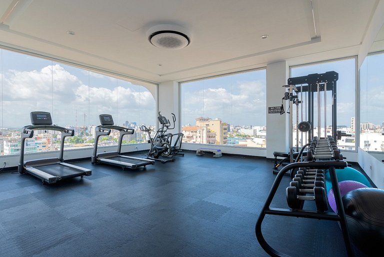 Exclusivo 1BR en Bella Vista Piscina Último Piso