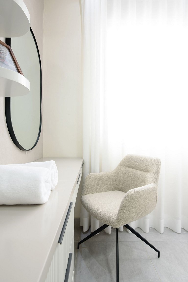 Lujo y Exclusividad 2BR Torre Piscina y Gimnasio