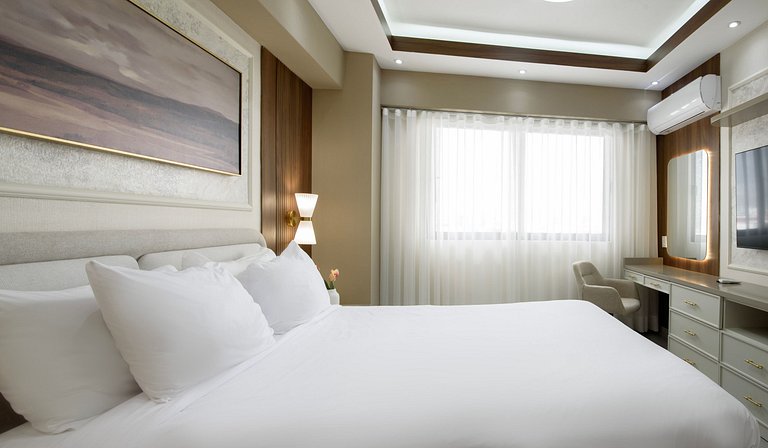 Lujo y Exclusividad 2BR Torre Piscina y Gimnasio