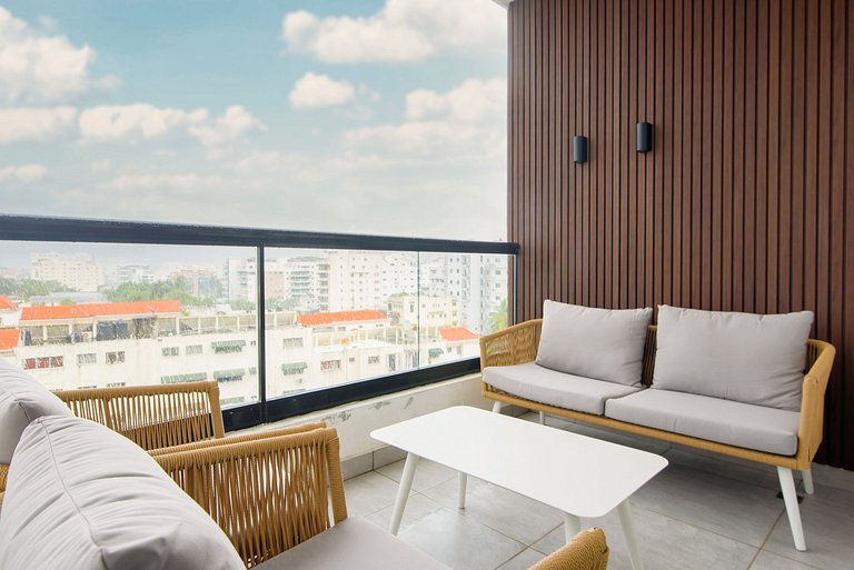 Lujo y Exclusividad 2BR Torre Piscina y Gimnasio