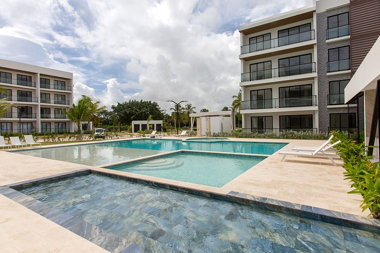 Moderno 1BR Piscina, Gimnasio y Cerca de Downtown