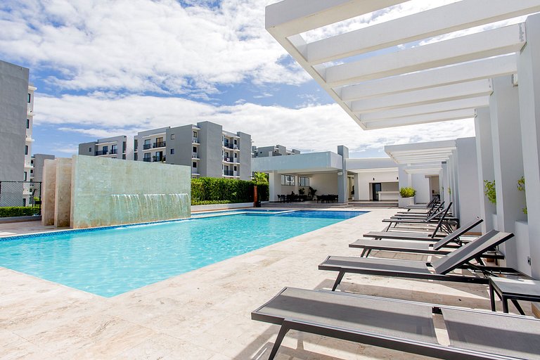 Moderno 2 habitaciones con piscina y elevador