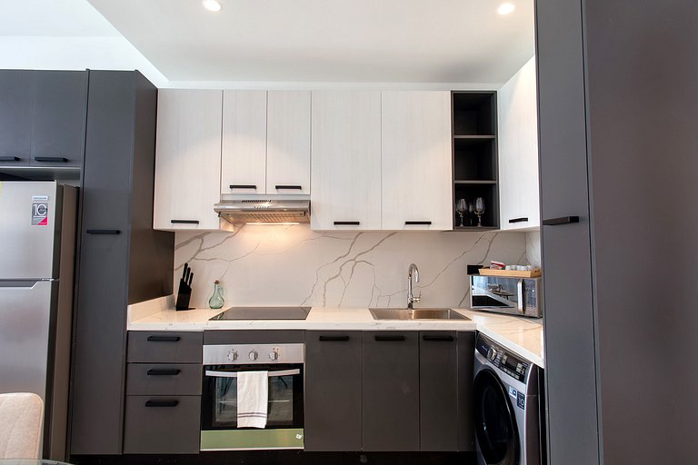 1 habitación, piscina, gimnasio y playa artificial