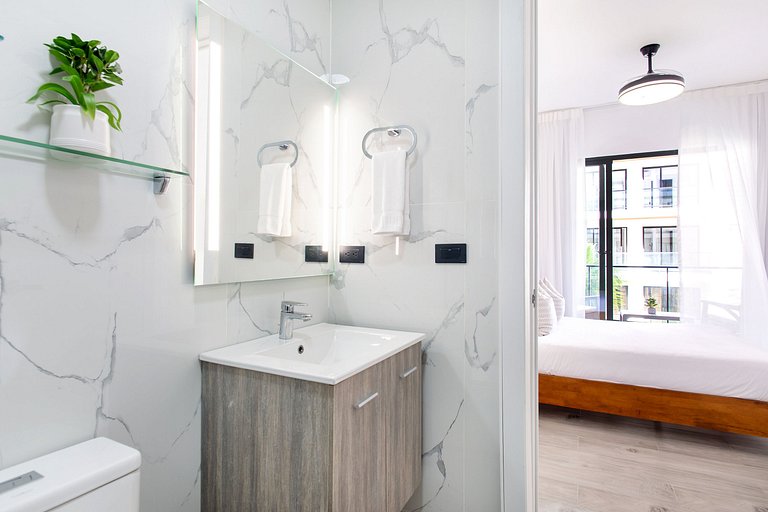 1 habitación, piscina, gimnasio y playa artificial