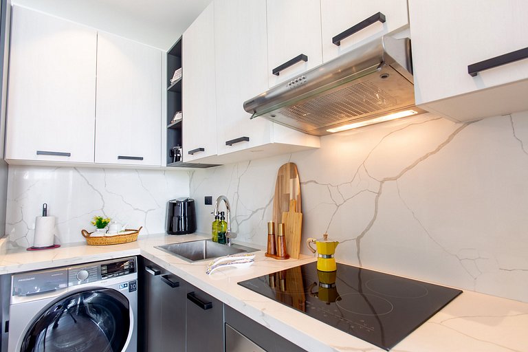 Apartamento 1BR piscina, golf y playa artificial