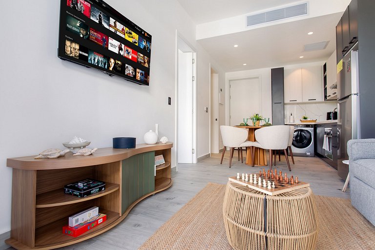 Apartamento 1BR piscina, golf y playa artificial