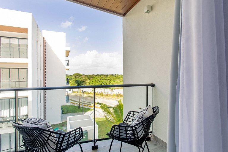 Apartamento 1BR piscina, golf y playa artificial