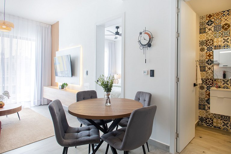 1 dormitorio piscina, gimnasio y playa artificial