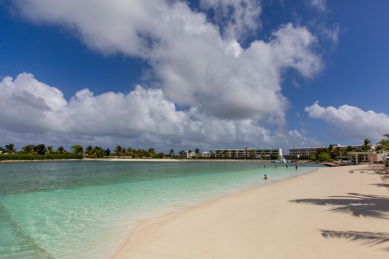 1 dormitorio piscina, gimnasio y playa artificial