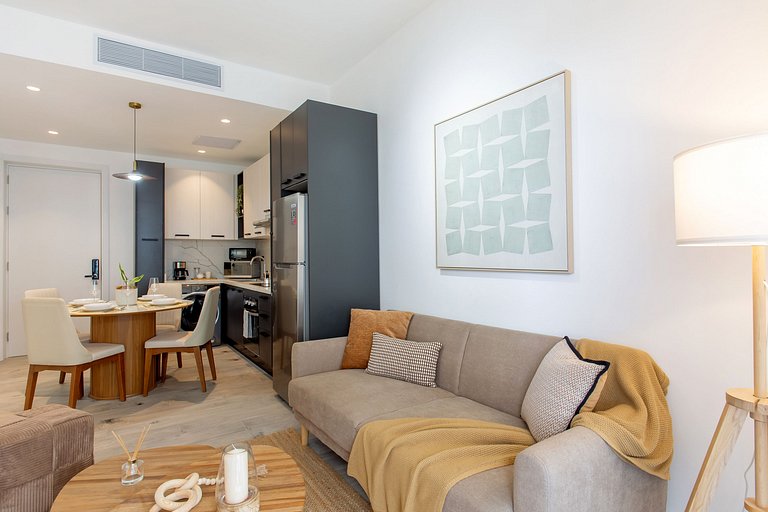 1BR, exclusivo, piscinas, gym y playa artificial