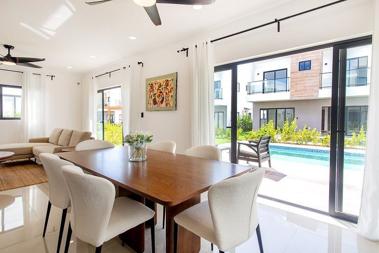 Villa de tres habitaciones con piscina privada