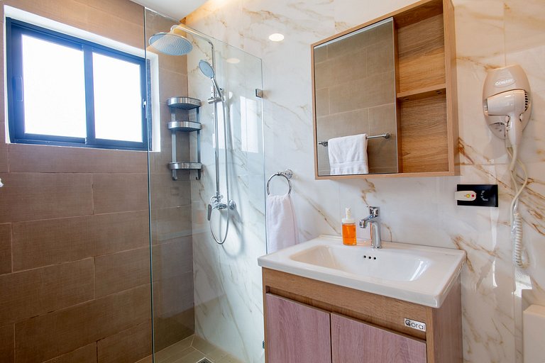 Villa de tres habitaciones con piscina privada