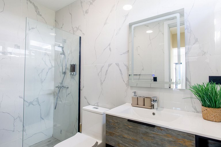 2 Habitaciones con vista a la piscina y gimnasio