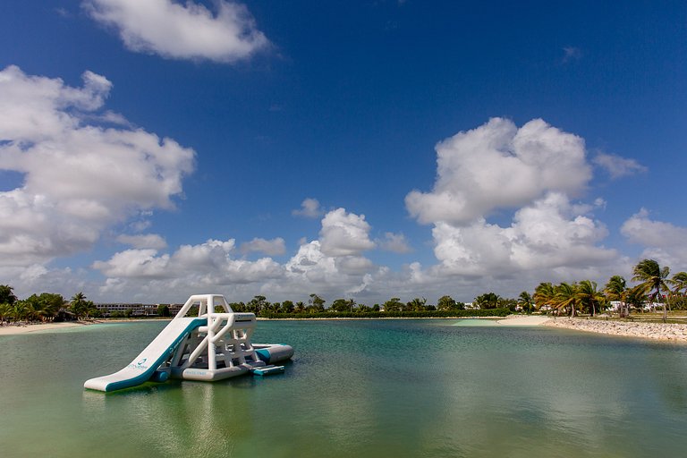 2 Habitaciones con vista a la piscina y gimnasio