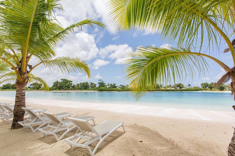 2 Habitaciones con vista a la piscina y gimnasio
