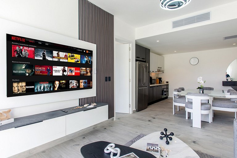 2 habitaciones primer piso, piscina y gimnasio