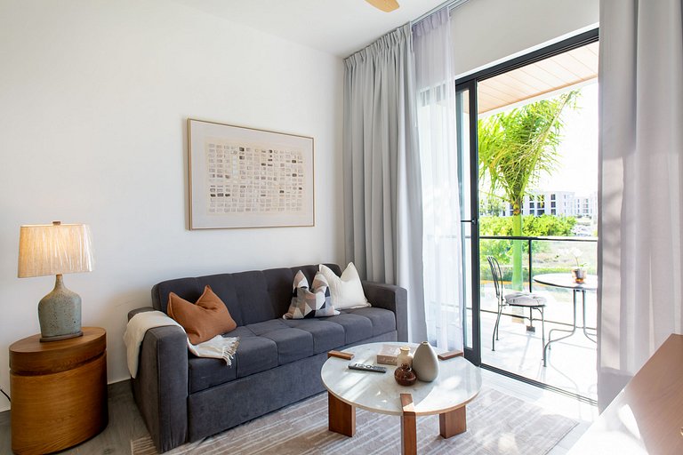 1 habitación, playa artificial, piscina y gimnasio