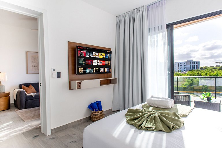 1 habitación, playa artificial, piscina y gimnasio