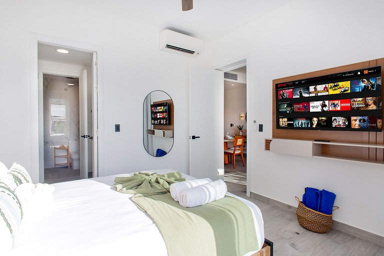 1 habitación, playa artificial, piscina y gimnasio