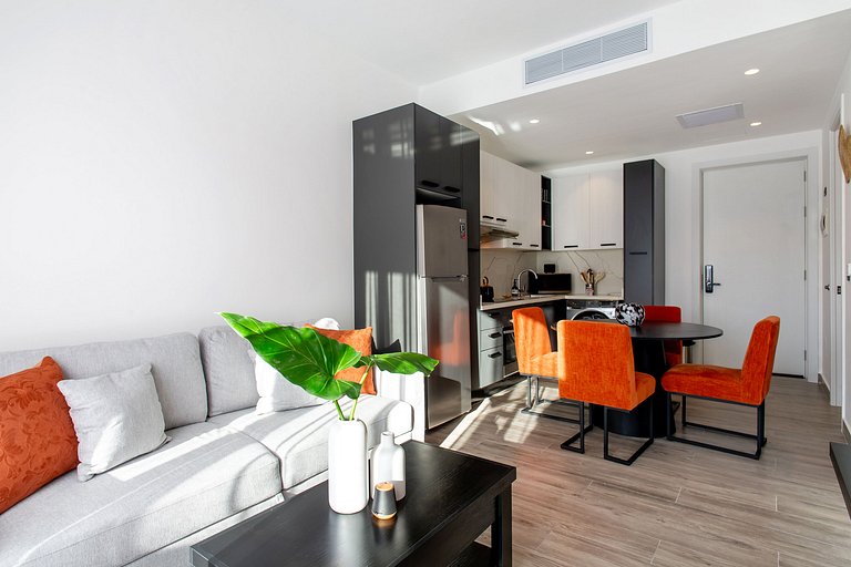 1BR primer nivel, piscina, gym y playa artificial